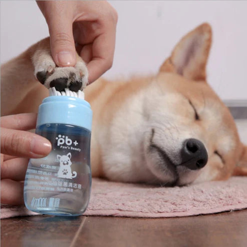 Pet paw cleaning cup